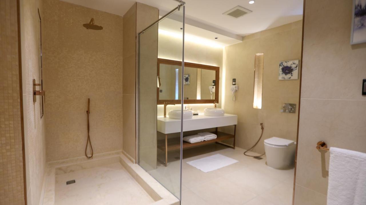 V Boutique Hotel Джидда Екстер'єр фото