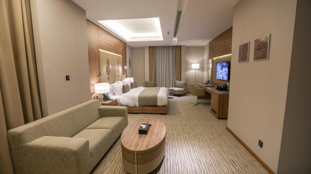 V Boutique Hotel Джидда Екстер'єр фото
