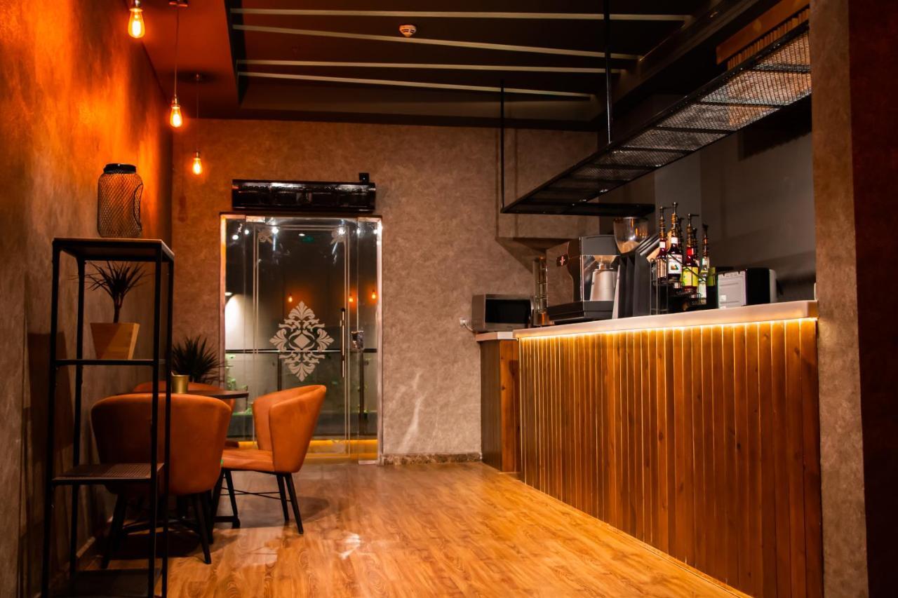 V Boutique Hotel Джидда Екстер'єр фото